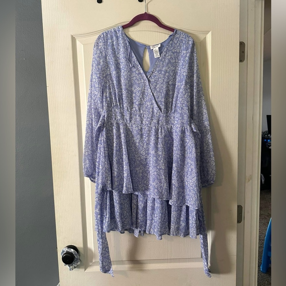 Elegant Lavender Floral Dress